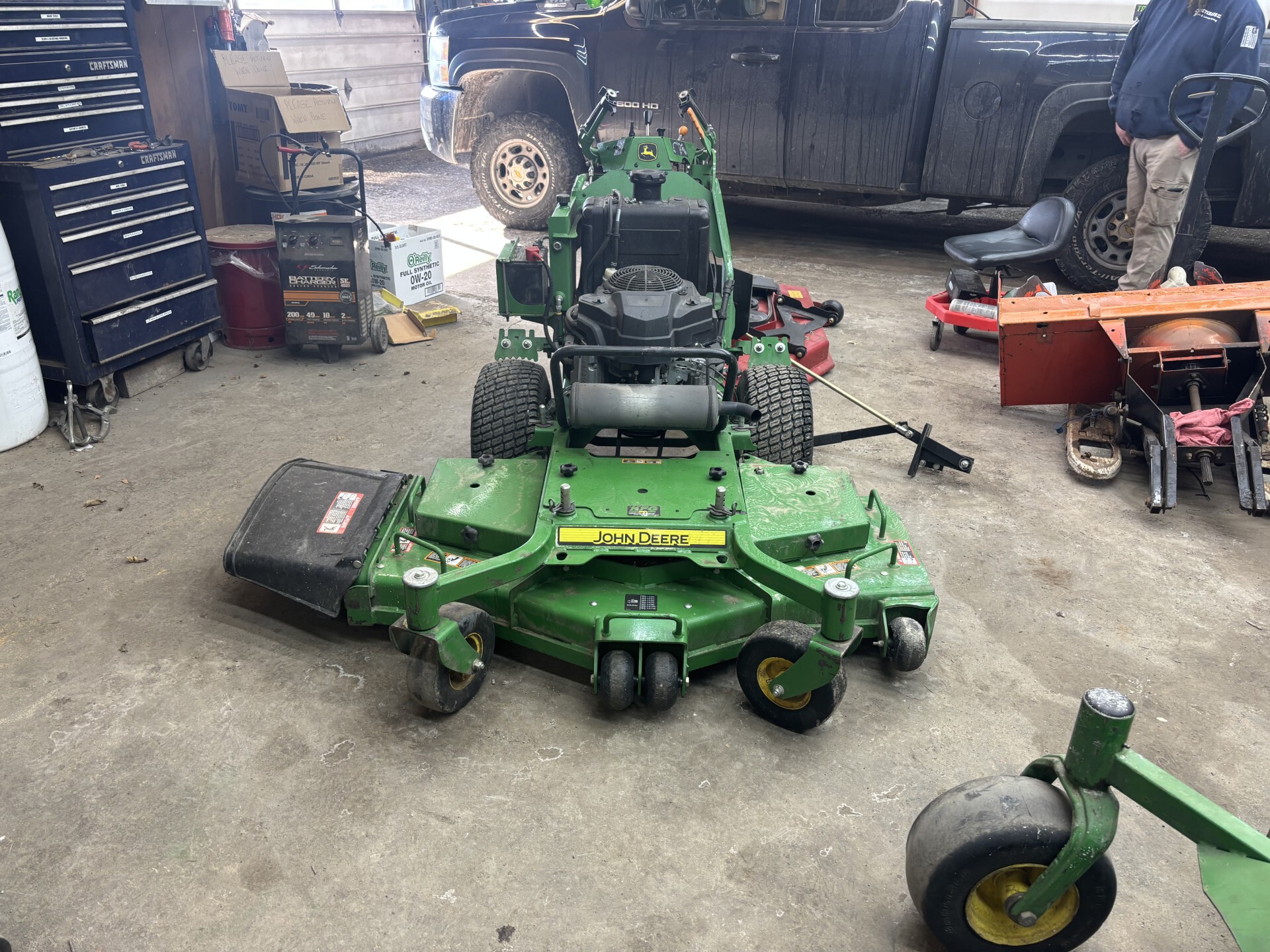 2022 John Deere W52R Image 1