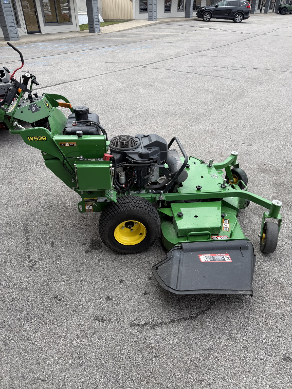 2022 John Deere W52R Image 4