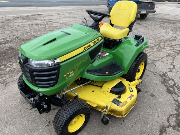  John Deere X734
