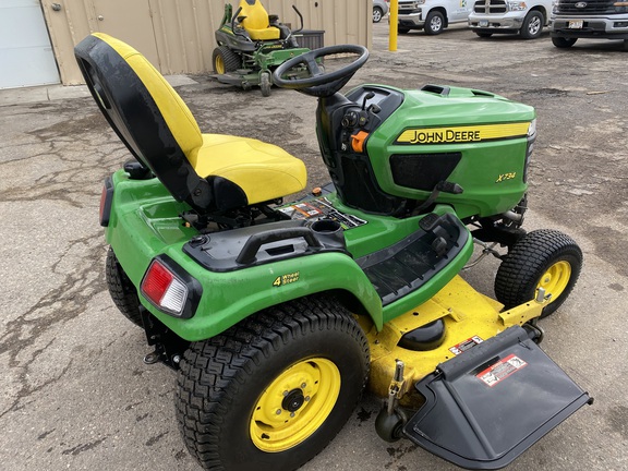 2018 John Deere X734 - Photo4