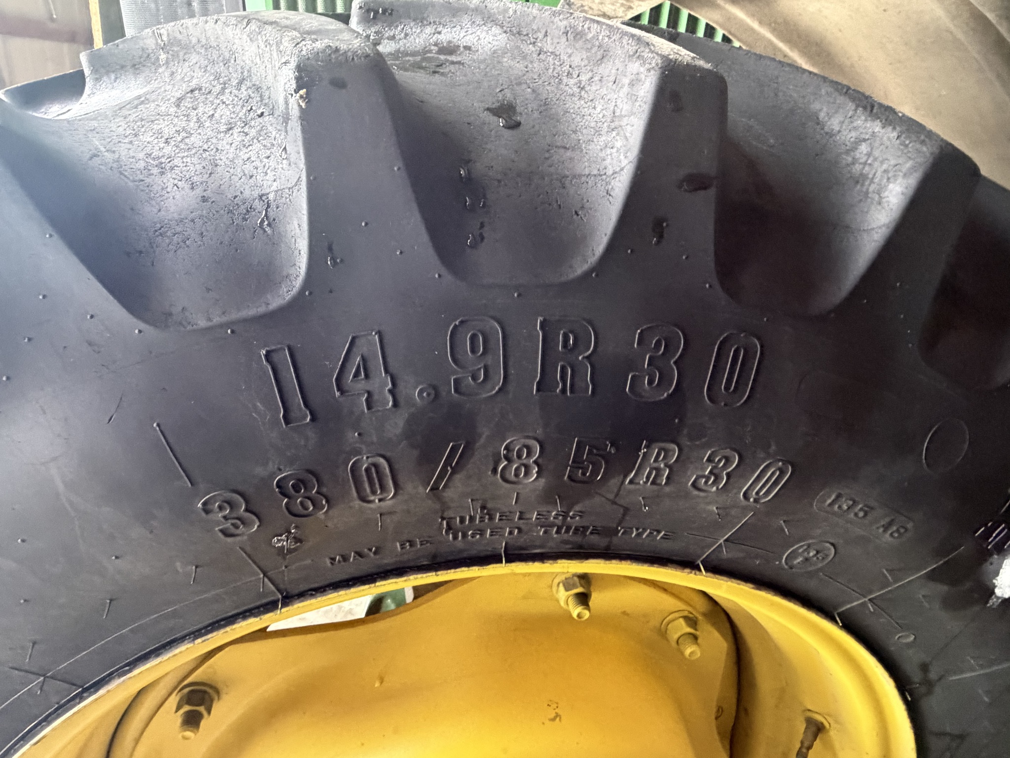 1997 John Deere 7710 Image 8