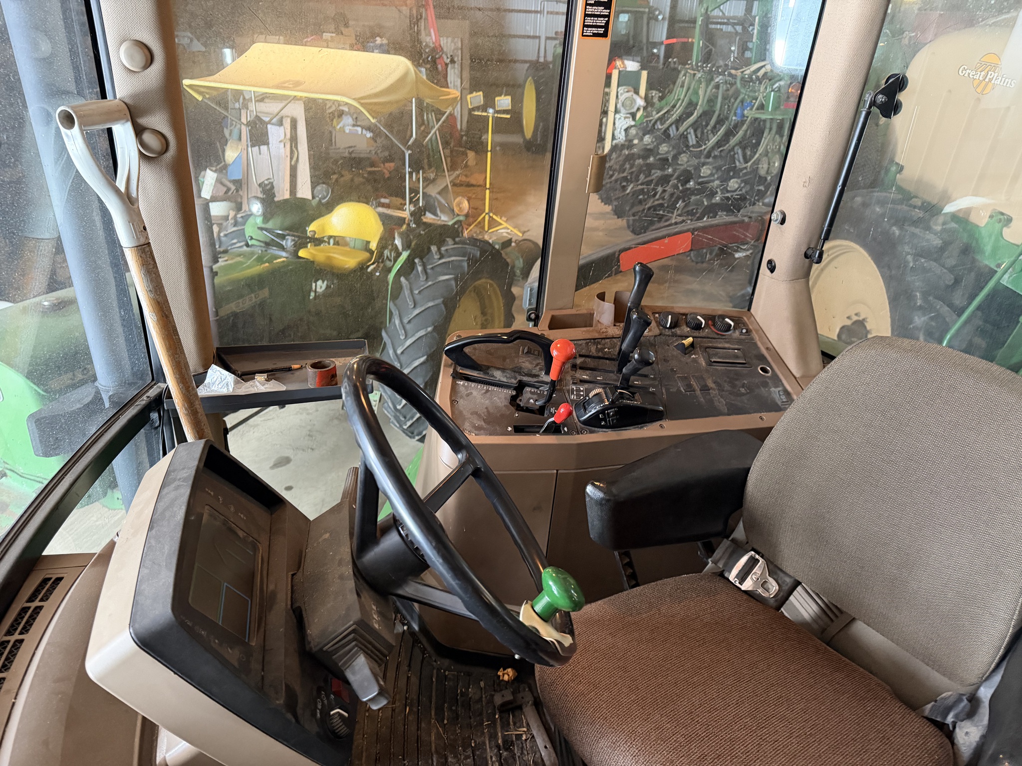 1997 John Deere 7710 Image 12