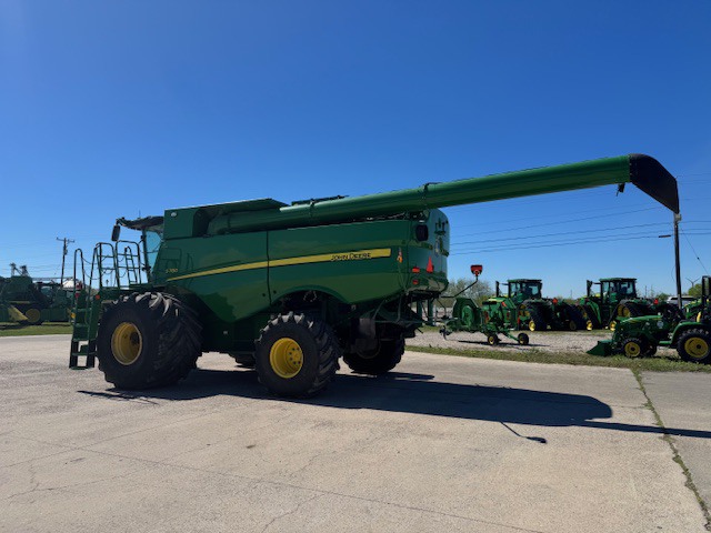 2024 John Deere S780 Image 5