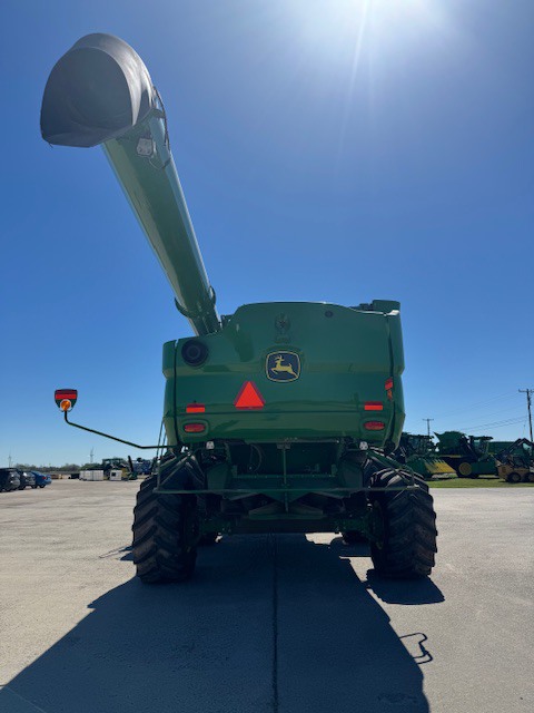 2024 John Deere S780 Image 6