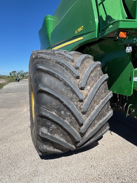 2024 John Deere S780 Image 11