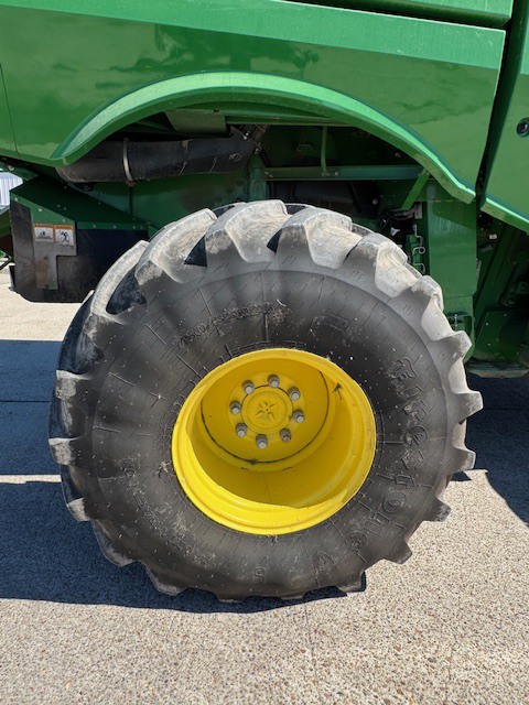 2024 John Deere S780 Image 13