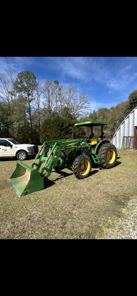 2019 John Deere 5075E Photo 3