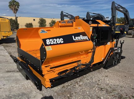 Photo of a  Leeboy 8520C