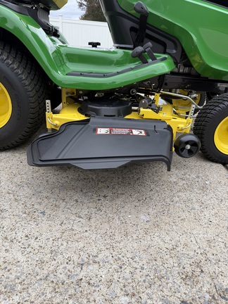 Photo of 2021 John Deere X380