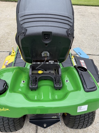 Photo of 2021 John Deere X380