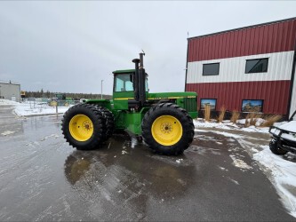 1985 John Deere 8650 Image 2