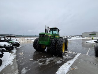 1985 John Deere 8650 Image 1