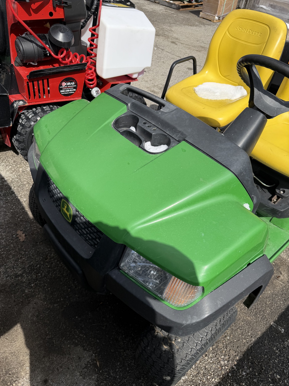 2005 John Deere CX Image 4