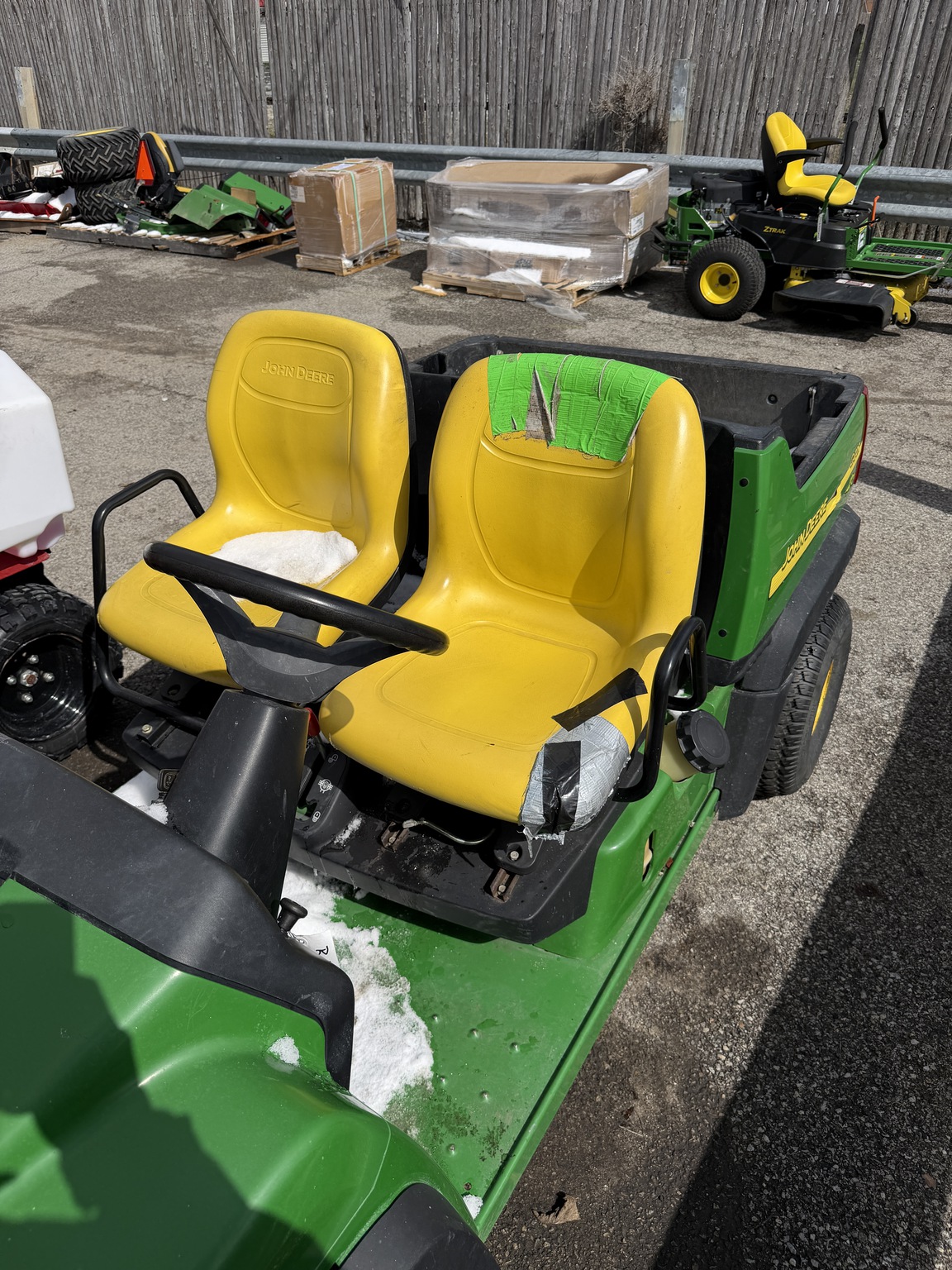 2005 John Deere CX Image 3