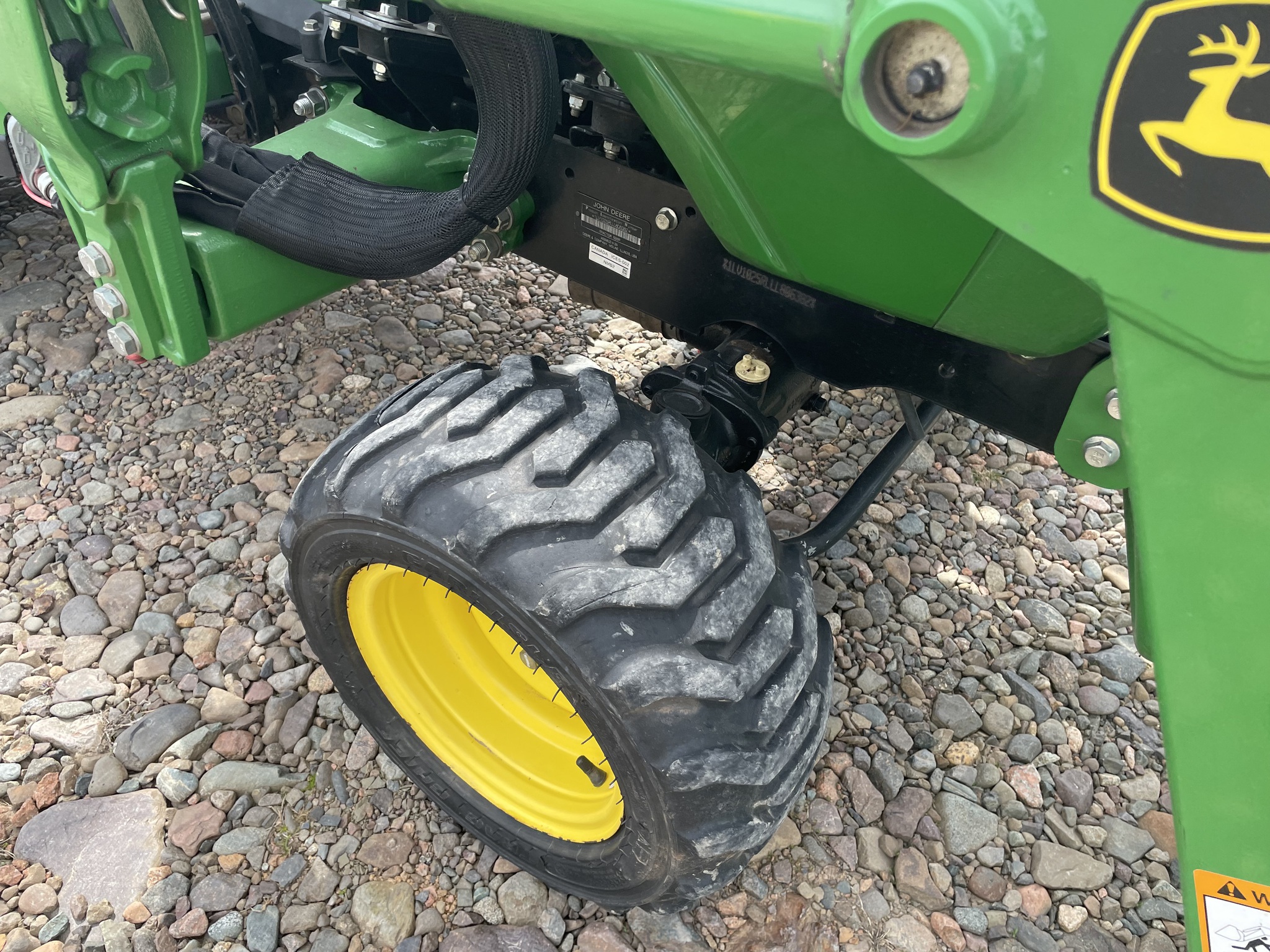 2020 John Deere 1025R Image 7