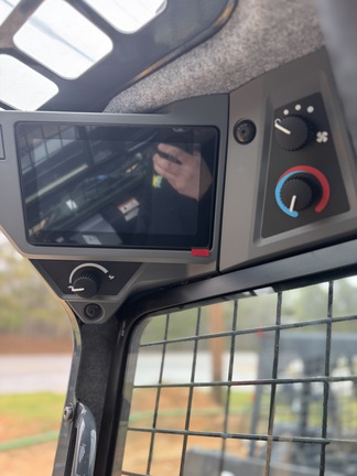 2025 John Deere 335P-6