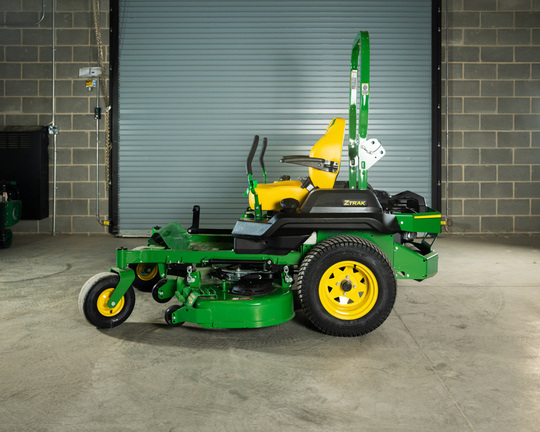 New In-Stock 2026 John Deere Z730M Zero Turn Mowers at Horizon Ag & Turf in Horizon Ag & Turf,  - Photo3