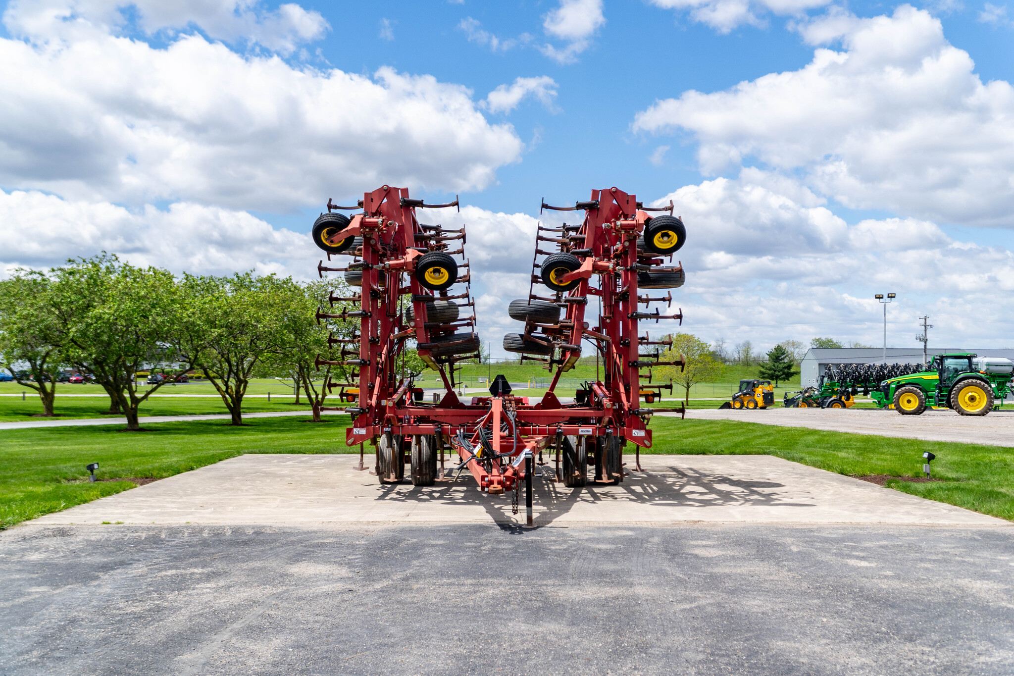 Used 2005 Sunflower 5055-48 Field Cultivators at Koenig Equipment in Anna, OH - PhotoXL1
