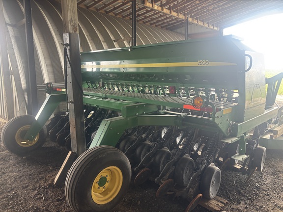 Photo of 2013 John Deere 1590
