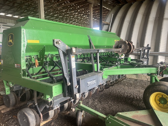 Photo of 2013 John Deere 1590