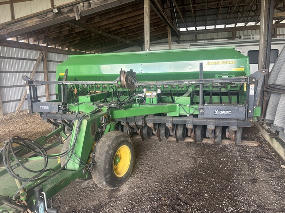 Photo of 2013 John Deere 1590