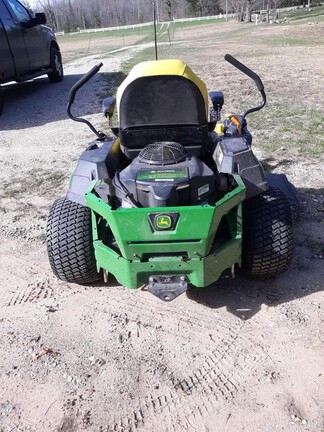 Photo of 2025 John Deere Z330R