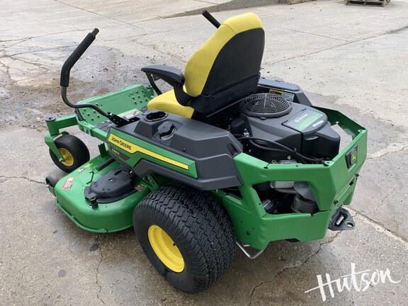 Photo of 2025 John Deere Z330R