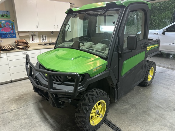 Photo of 2021 John Deere XUV 835R