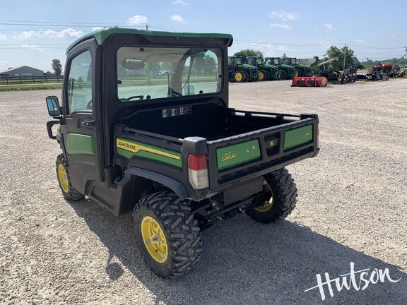 Photo of 2021 John Deere XUV 835R