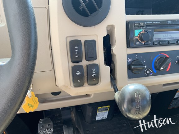 Photo of 2021 John Deere XUV 835R