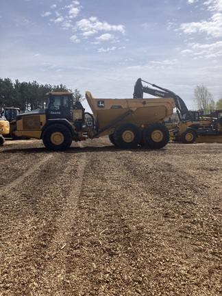 2022 John Deere 460E-II