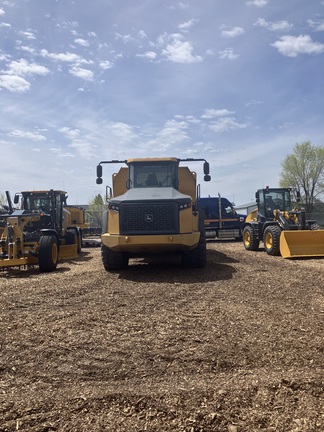 2022 John Deere 460E-II