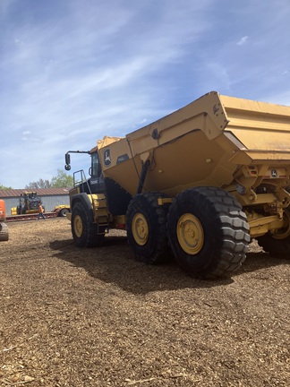 2022 John Deere 460E-II