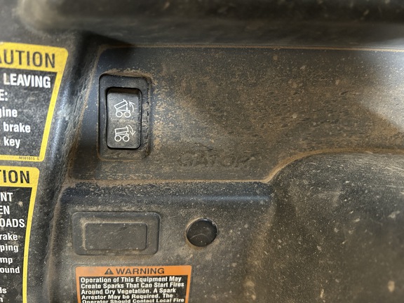 2011 John Deere XUV 825I GREEN - Photo11