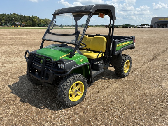  John Deere XUV 825I GREEN