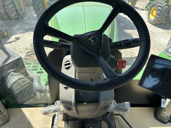 Used 2025 John Deere 9R 540 Articulated 4WD Tractors at Horizon Ag & Turf in Wetaskiwin, AB - Photo12
