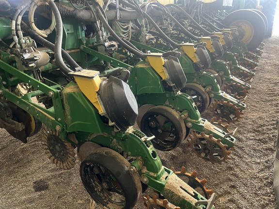 Photo of 2012 John Deere 1770NT CCS