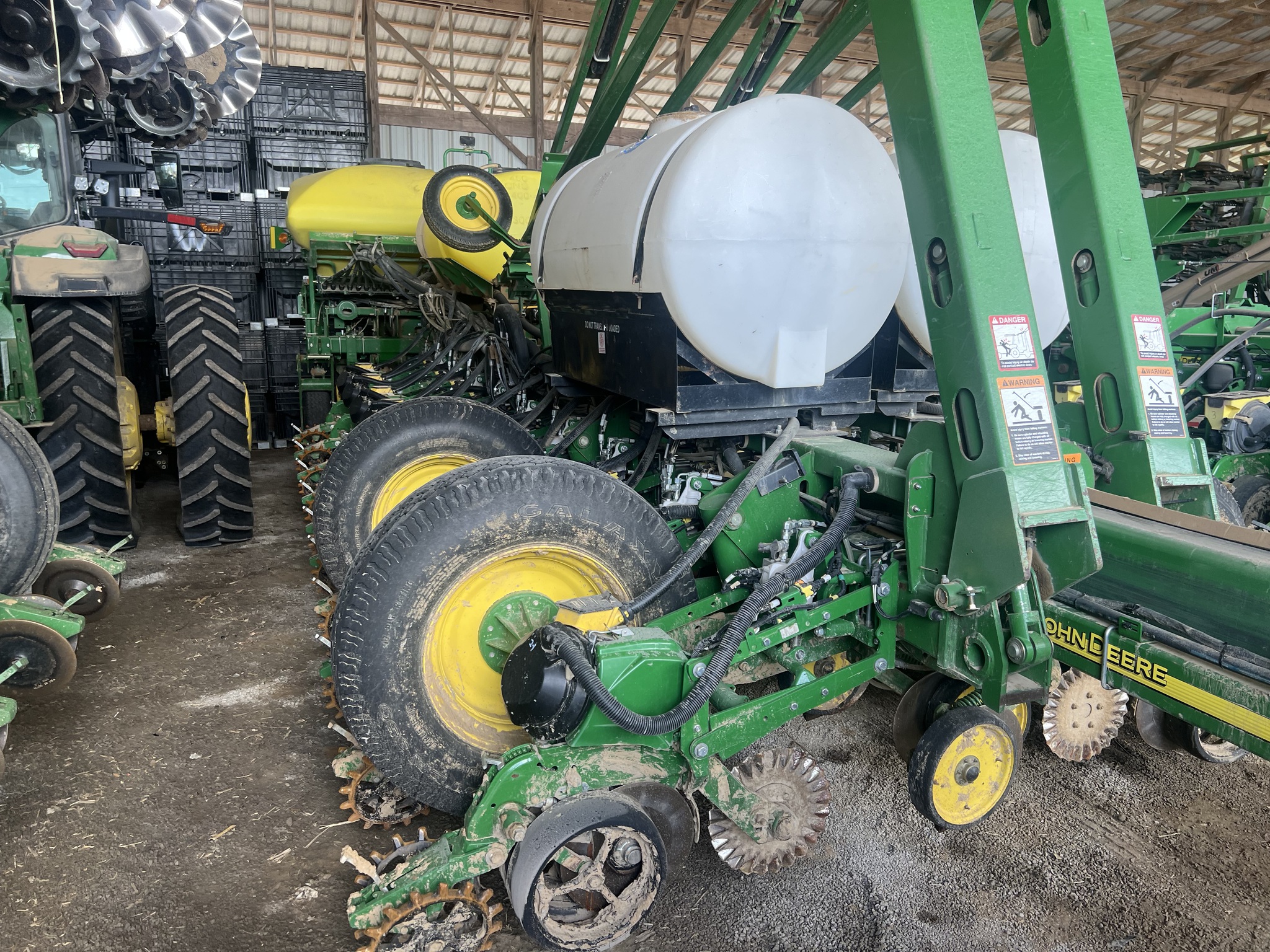 2012 John Deere 1770NT CCS