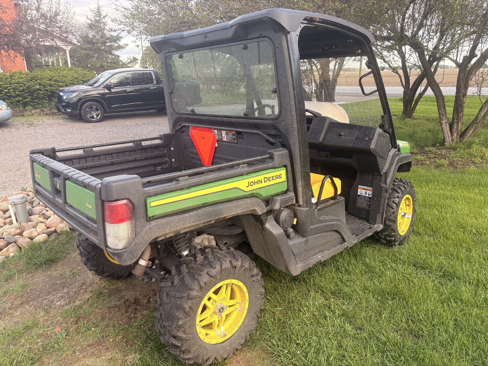 2022 John Deere XUV 835M Image 4