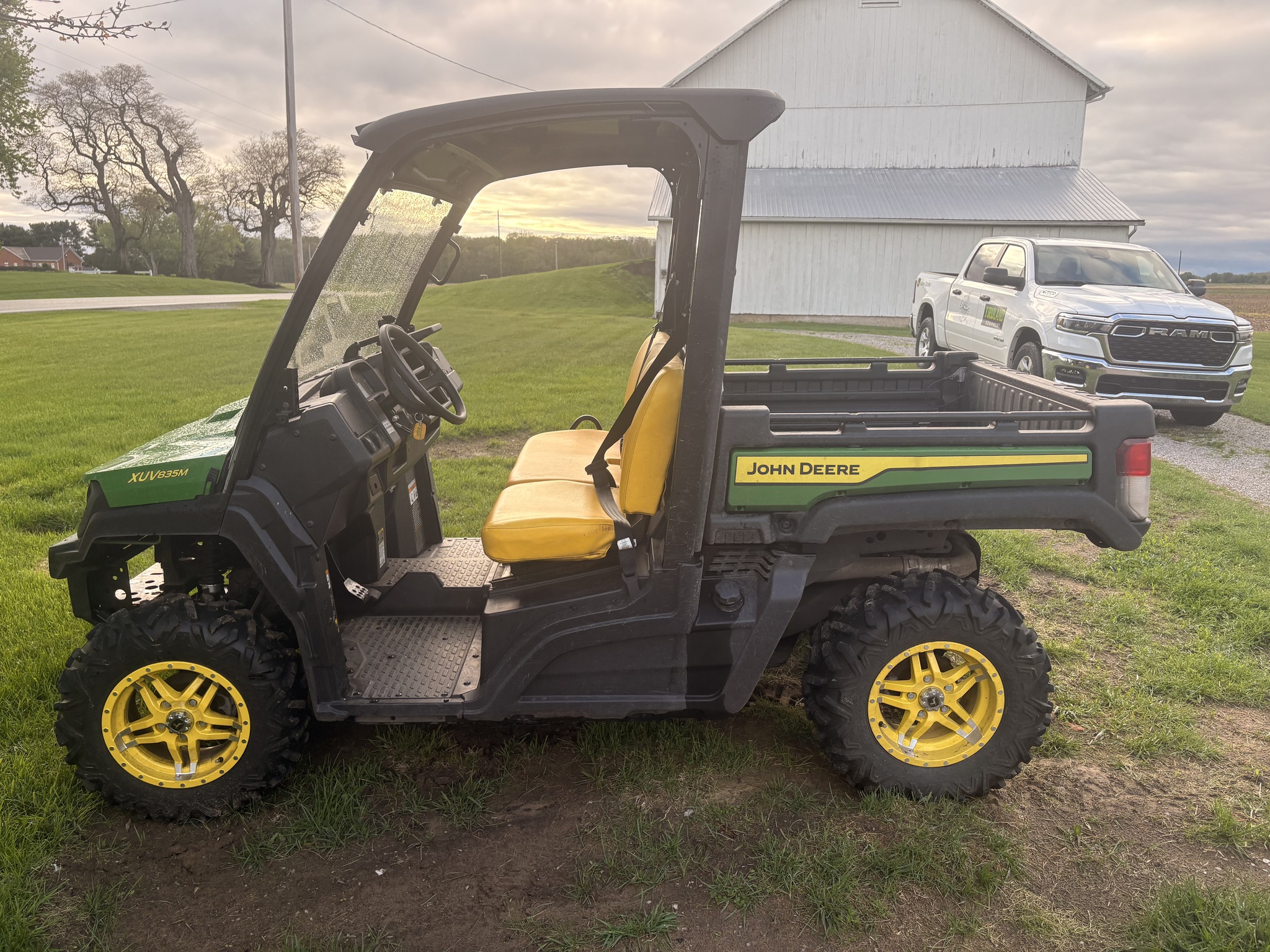 2022 John Deere XUV 835M Image 7