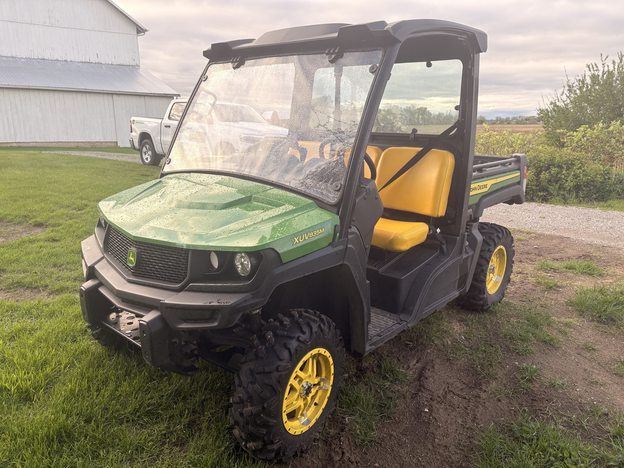 2022 John Deere XUV 835M Image 1