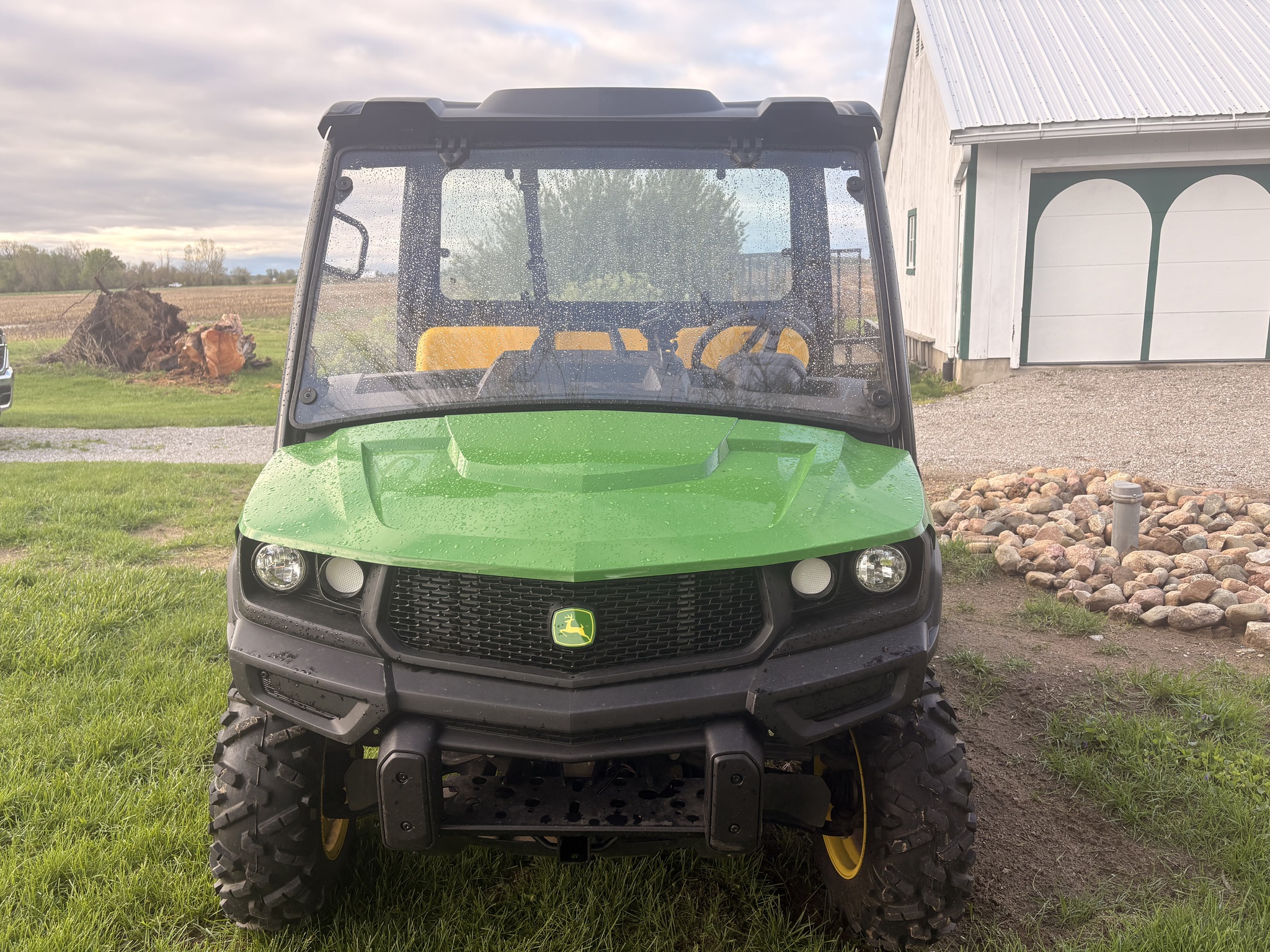 2022 John Deere XUV 835M Image 2