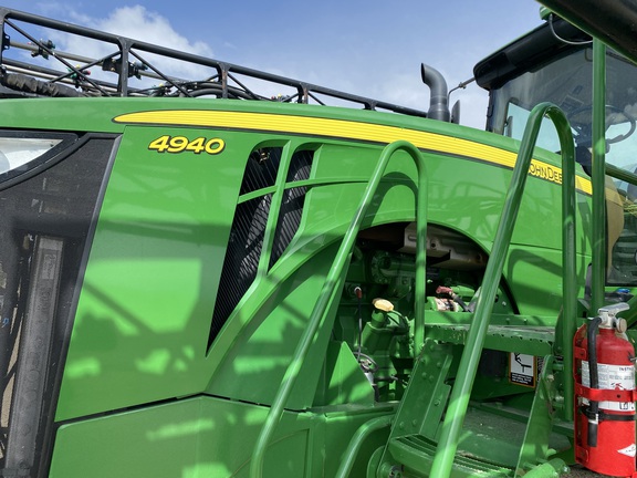 2012 John Deere 4940
