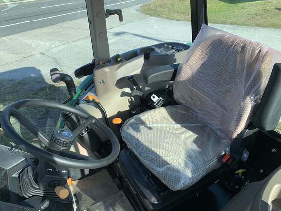2025 John Deere 5075E-5