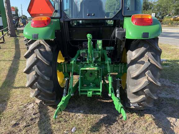 2025 John Deere 5075E-6