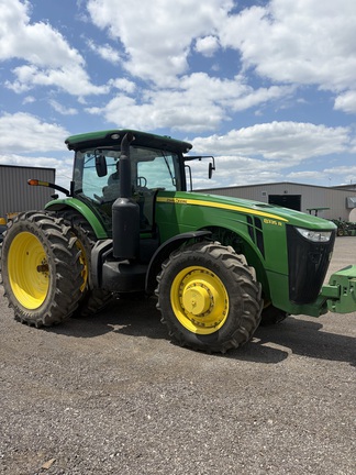 2013 John-Deere 8335R