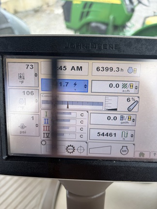 2013 John-Deere 8335R