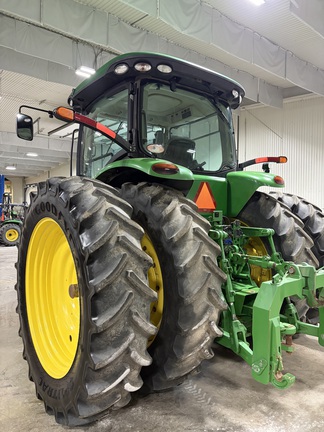2013 John-Deere 8335R