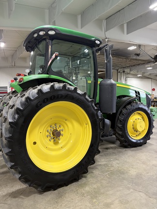 2013 John-Deere 8335R