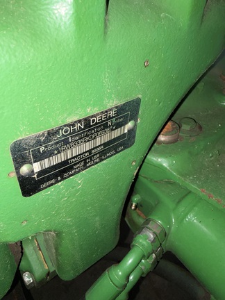 2013 John-Deere 8335R